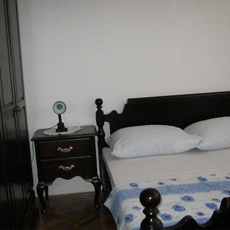 Apartamento Necujam 13884a Grohote